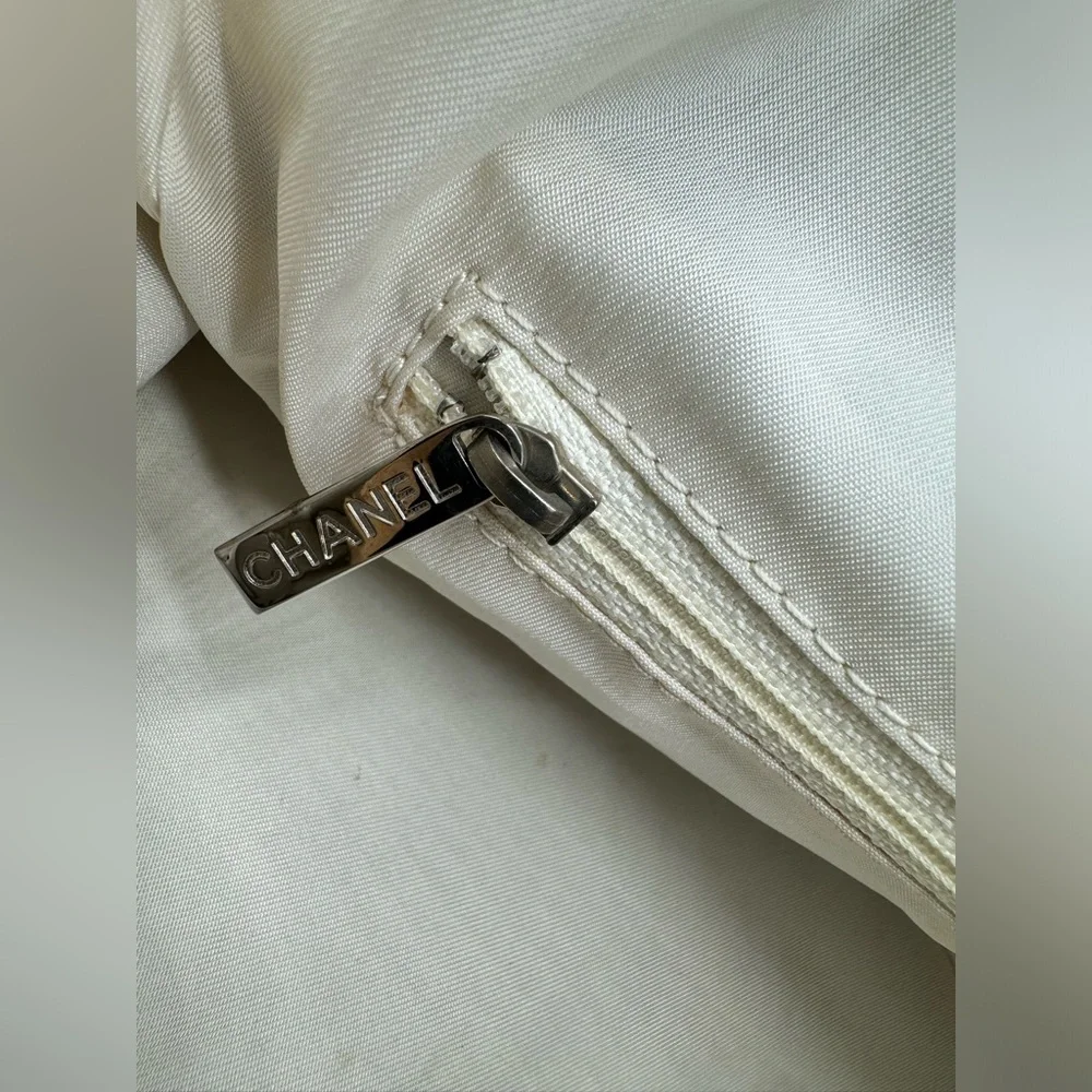 CHANEL Paris Biarritz GM Tote Bag - Picture 7 of 13